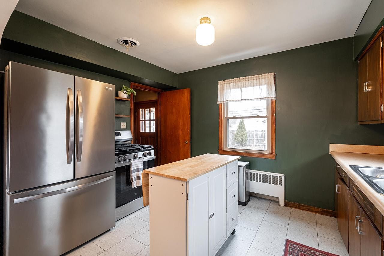 3436 E Van Norman Ave Cudahy, WI 53110  | Single Family