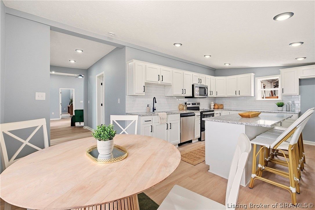 245 Silver St New Albany, IN 47150 | Single Family