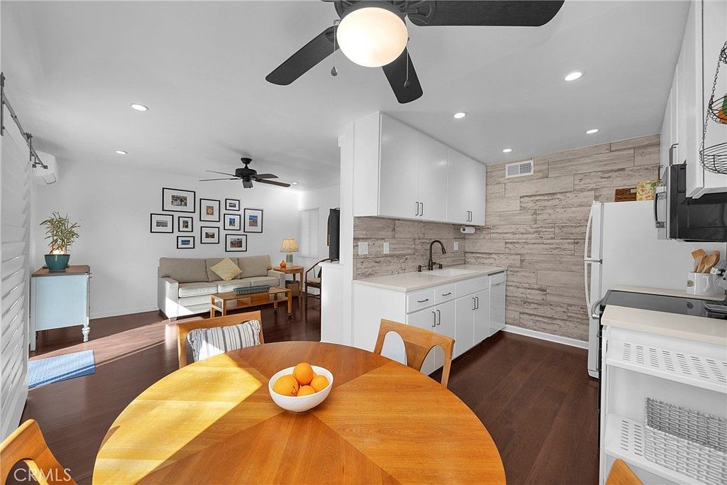 6024 Bixby Village Dr APT 80 Long Beach, CA 90803  | Condominium