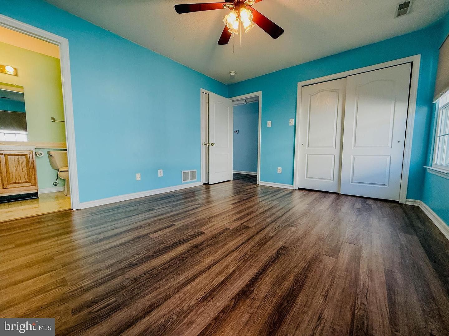 729 Barbados Dr Williamstown, NJ 08094  | Single Family