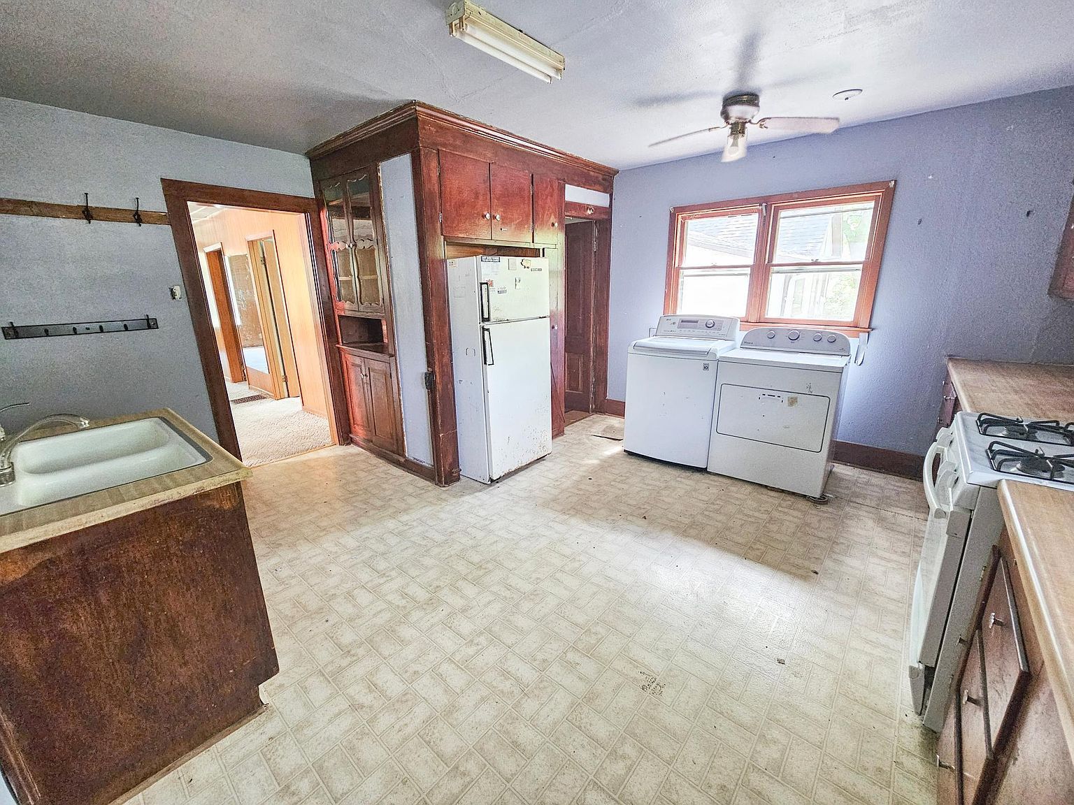 249 Hollett St Tracy, MN 56175  | Single Family