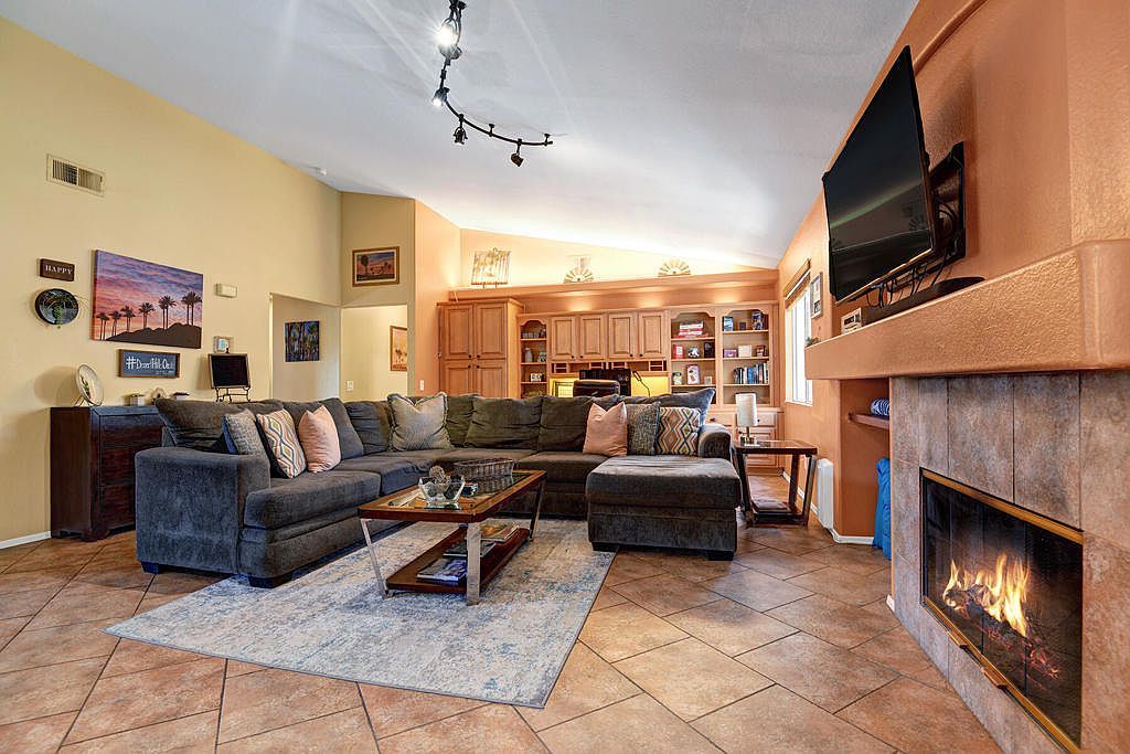 45210 Desert Hills Ct La Quinta, CA 92253 | Single Family