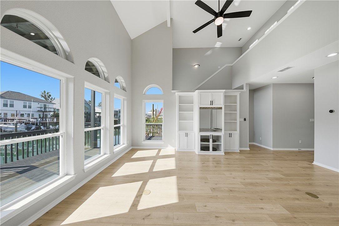 13745 Tajamar St Corpus Christi, TX 78418 | Single Family