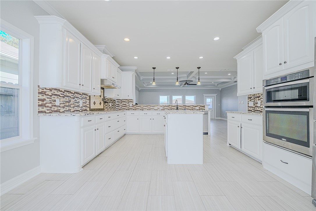 120 Sandollar Cir Fulton, TX 78358 | Single Family