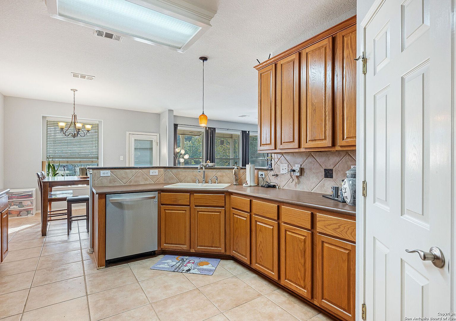 8306 Piney Wood Run San Antonio, TX 78255 | Single Family