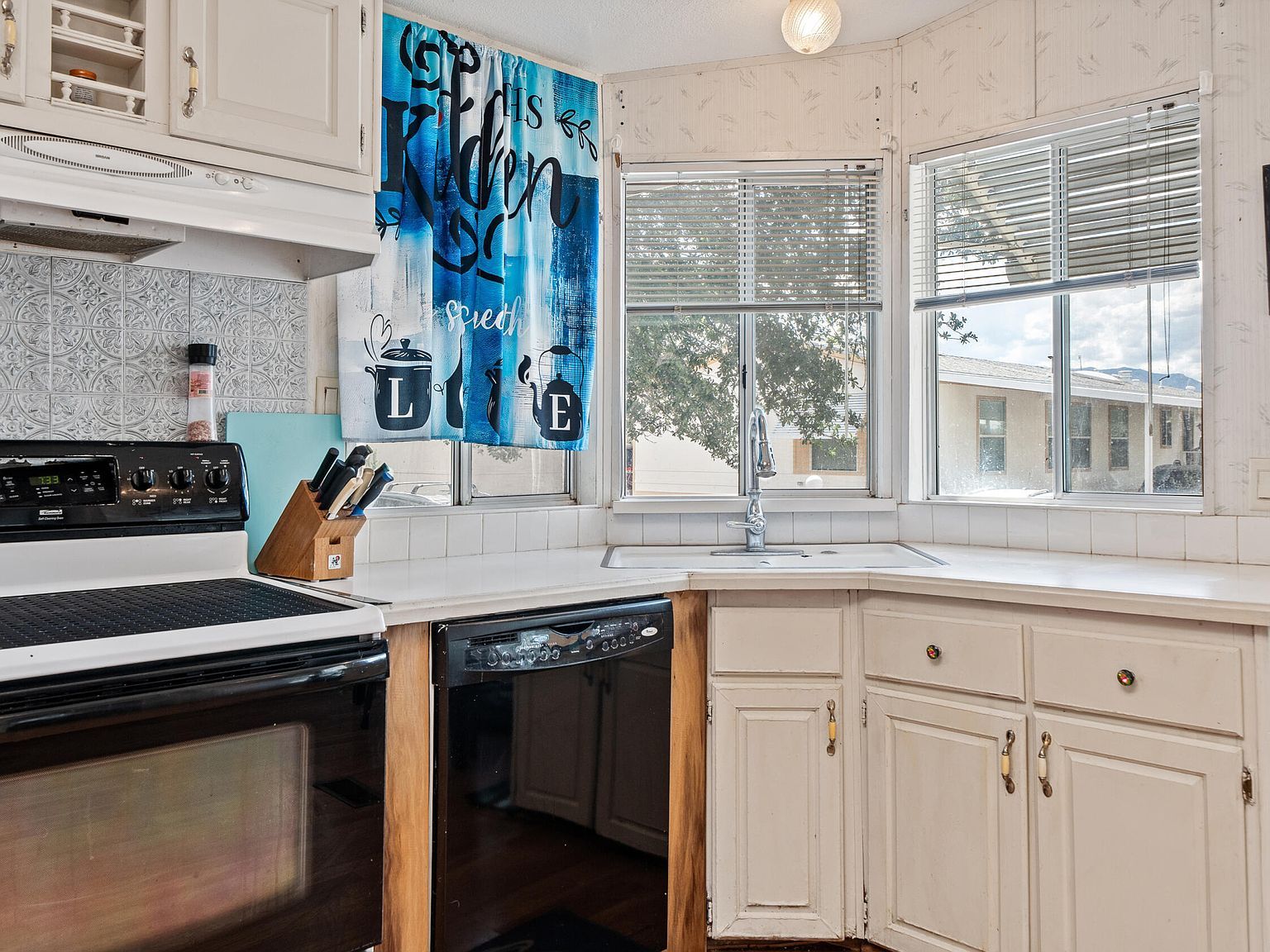 547 S Little Bear Trl Sierra Vista, AZ 85635  | New build