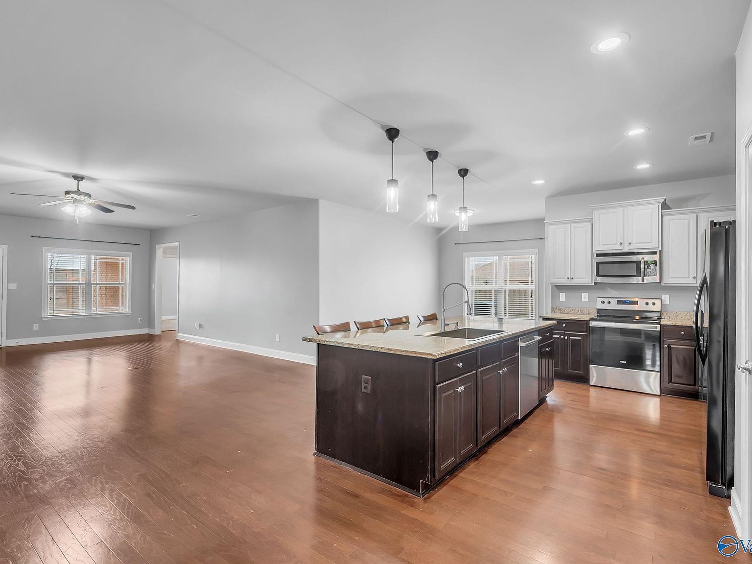 121 Carleighfalls Dr Meridianville, AL 35759  | Single Family