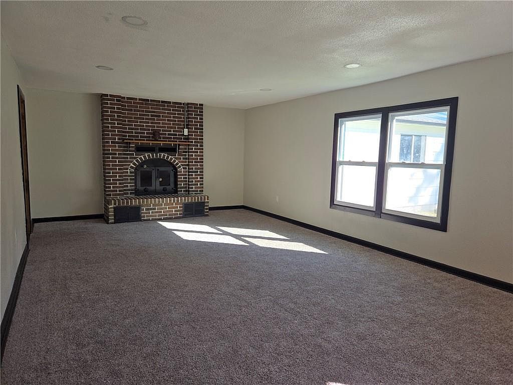 806 W 2nd St Pittsburg, KS 66762 | Single Family