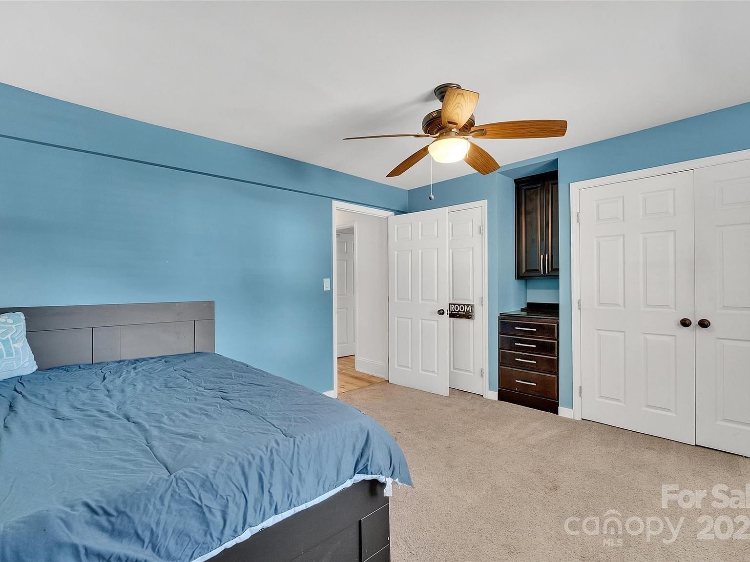 1111 E Park Dr Gastonia, NC 28054  | Single Family