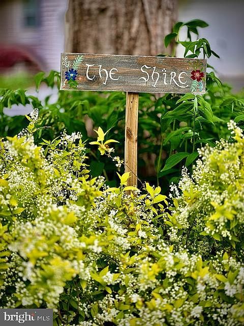 5818 New England Woods Dr Burke, VA 22015  | Single Family