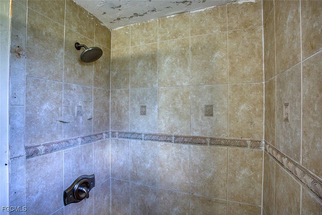 3501 38th St SW Lehigh Acres, FL 33976 | Single Family