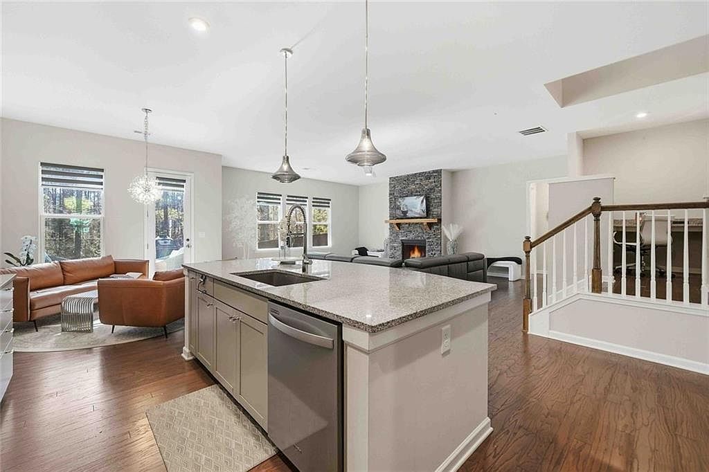 3855 Tamberly Way Kennesaw, GA 30152  | Single Family