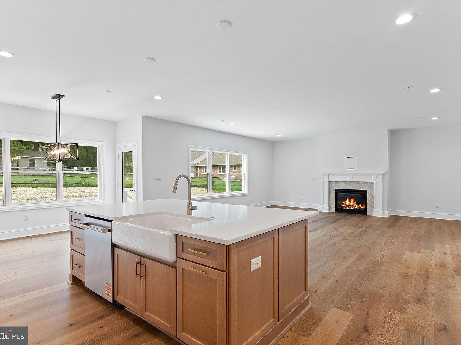 102 Harvey Rd #1B Wallingford, PA 19086  | Single Family