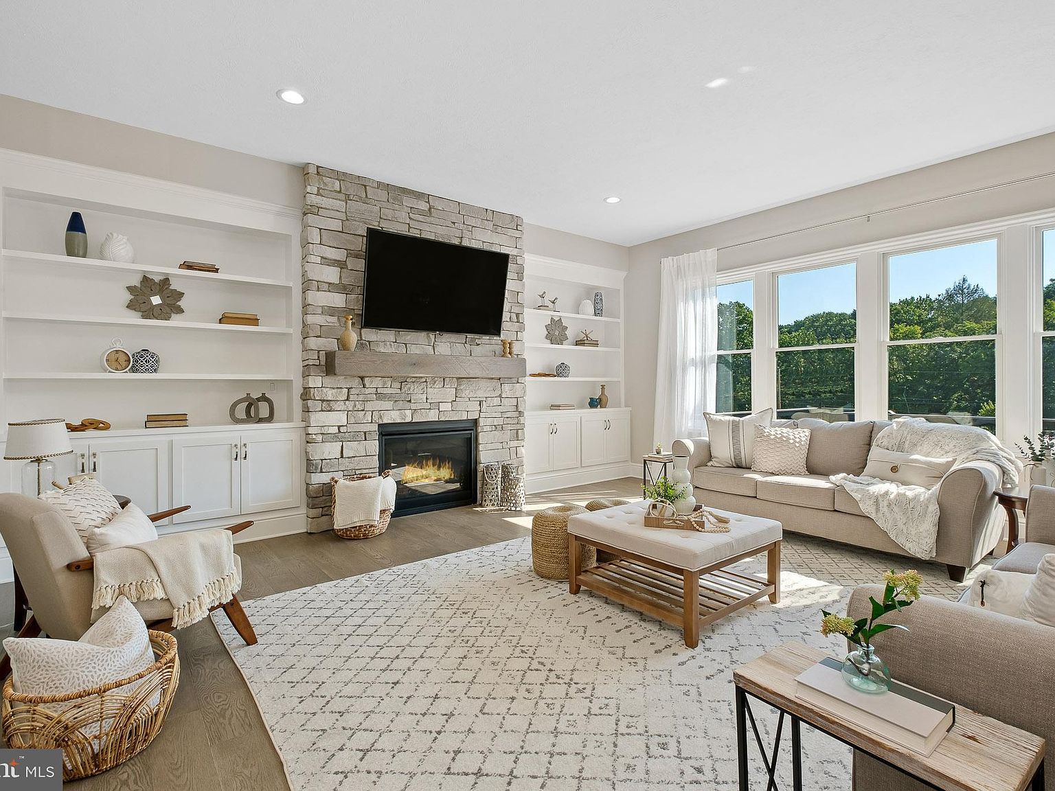 102 Harvey Rd #1BM Wallingford, PA 19086  | Single Family