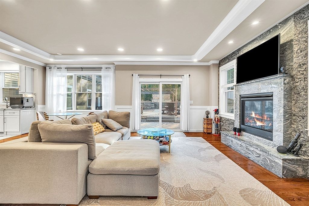 125 Union St Natick, MA 01760  | Single Family