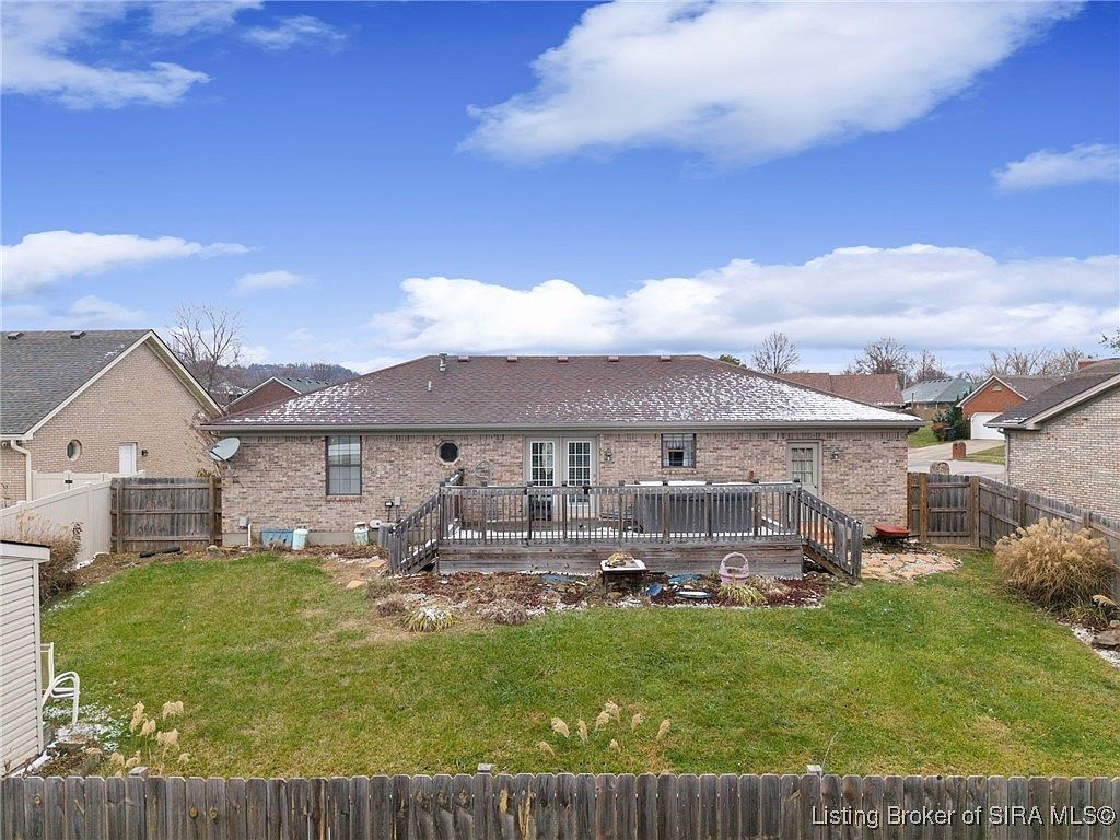 83 Fieldstone Ct New Albany, IN 47150  | Single Family