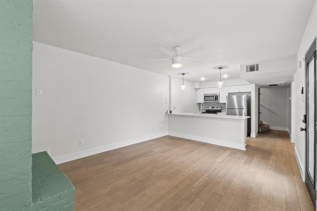 909 Reinli St APT 101 Austin, TX 78751  | Condominium