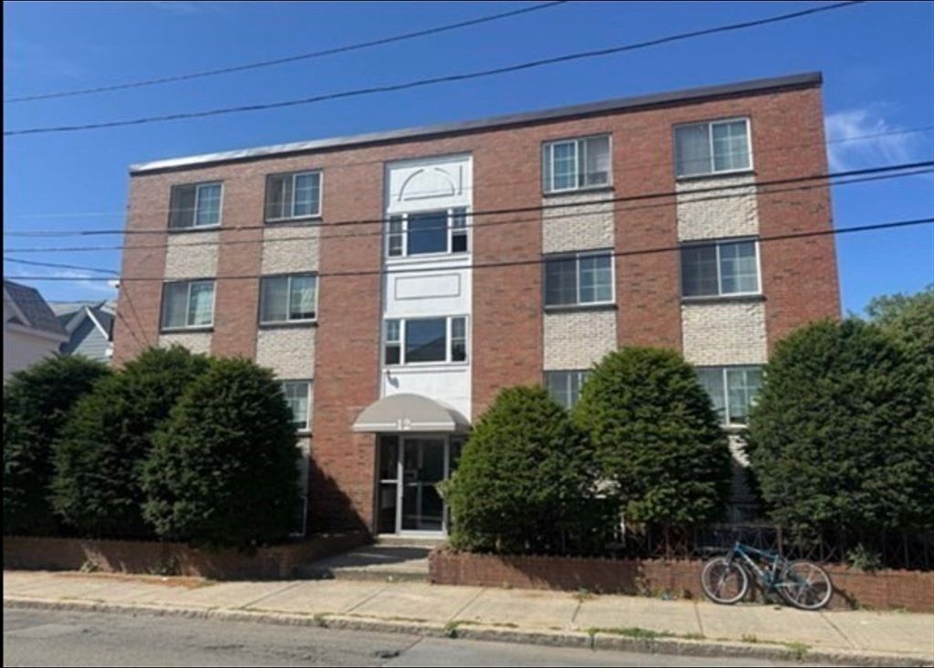 15 Staples Ave APT 45 Everett, MA 02149 | Condominium