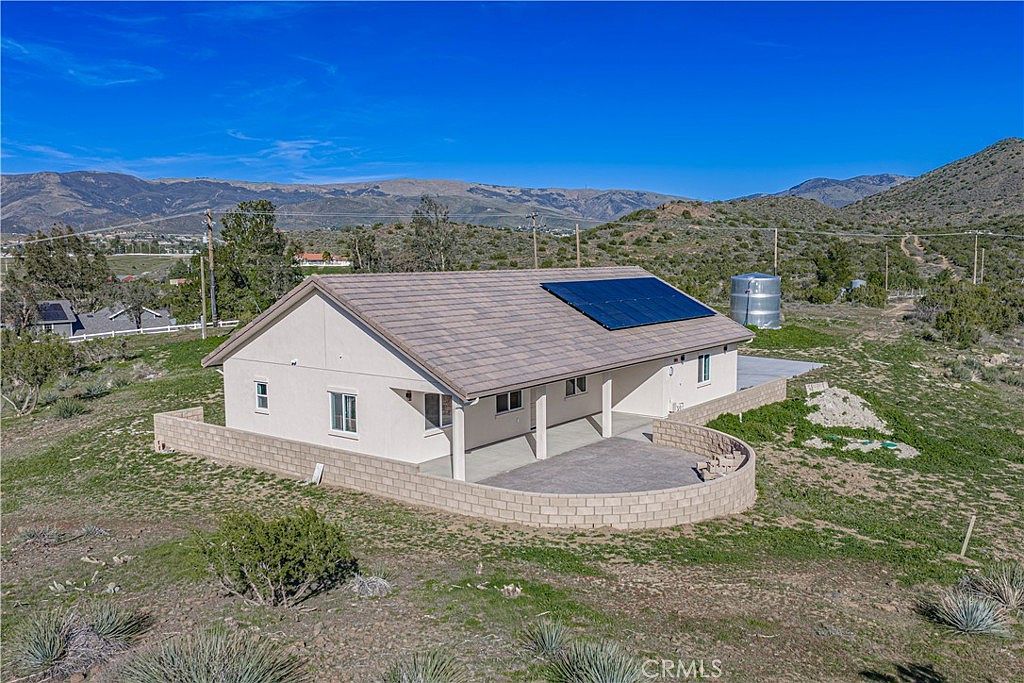 10540 Darling Rd Agua Dulce, CA 91350 | Single Family