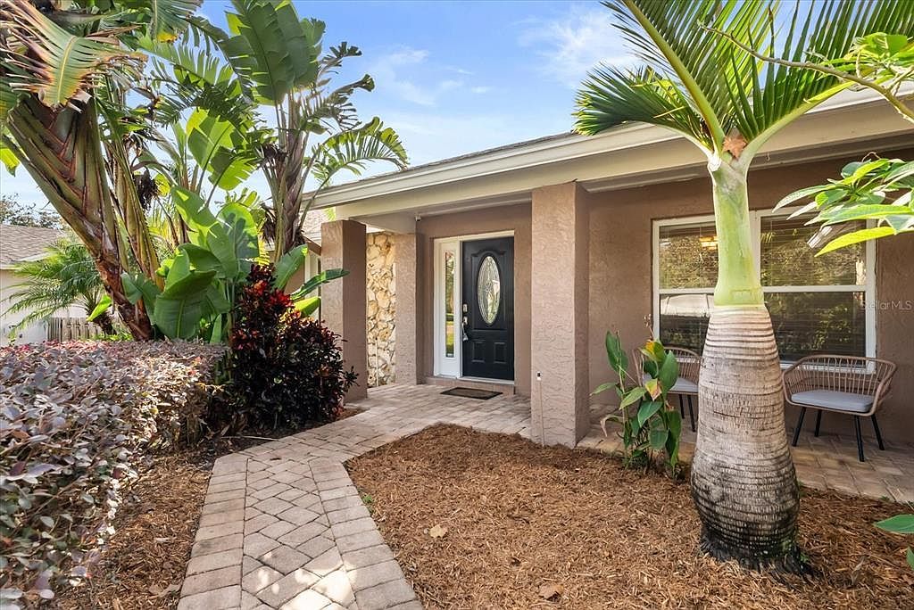 4512 Bridgewater Dr Orlando, FL 32817  | Single Family