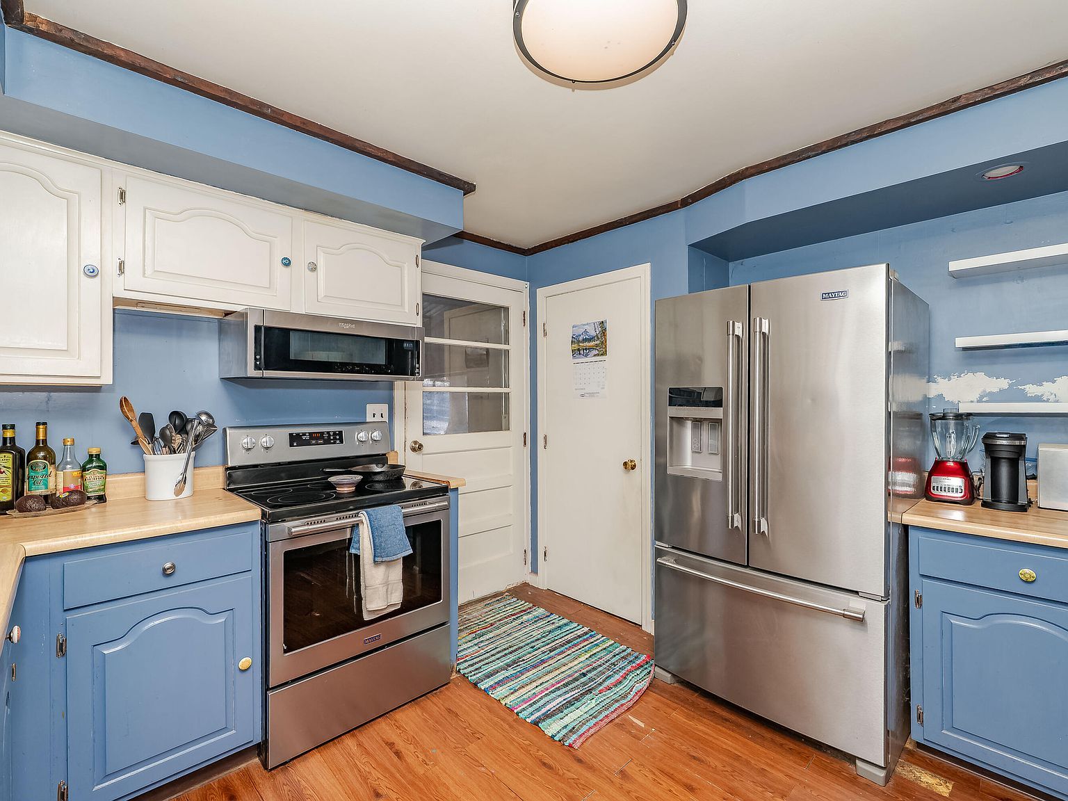 2 Wainwright Ave Kittery, ME 03904  | Single Family