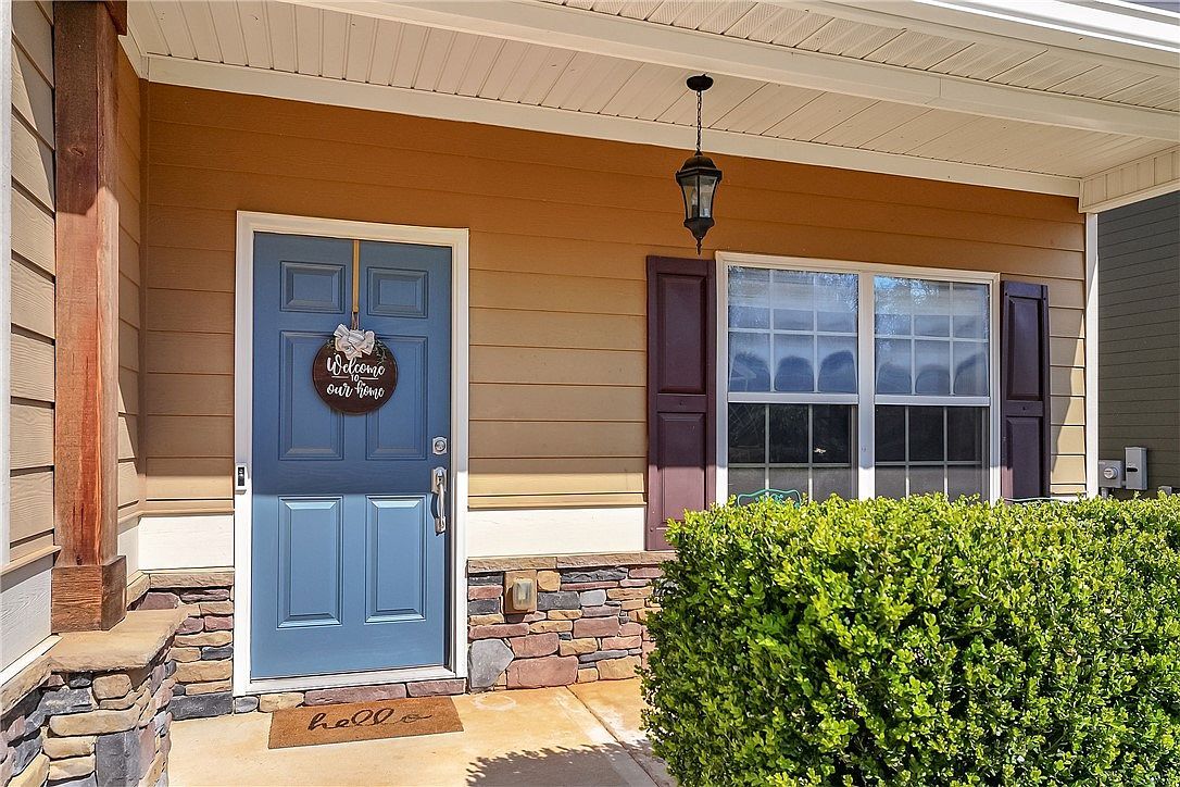 2074 Felicity Ln Auburn, AL 36830  | Single Family