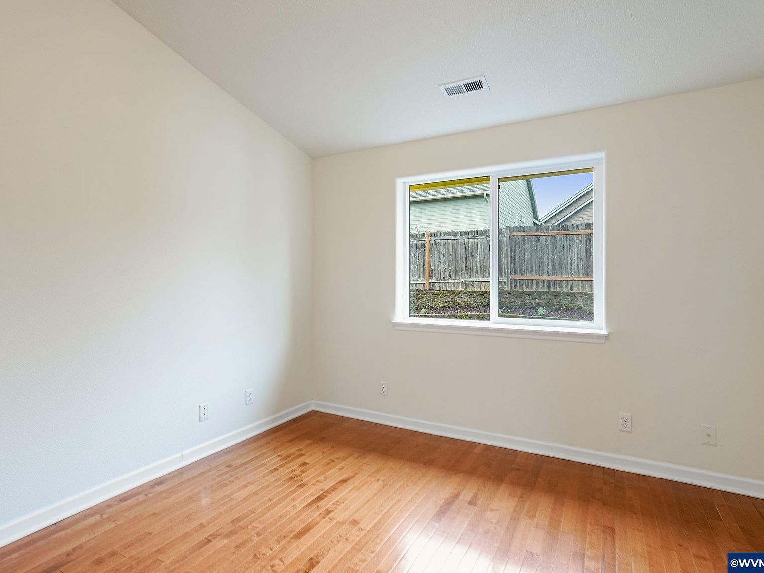 735 22nd Ave NW Salem, OR 97304  | Single Family