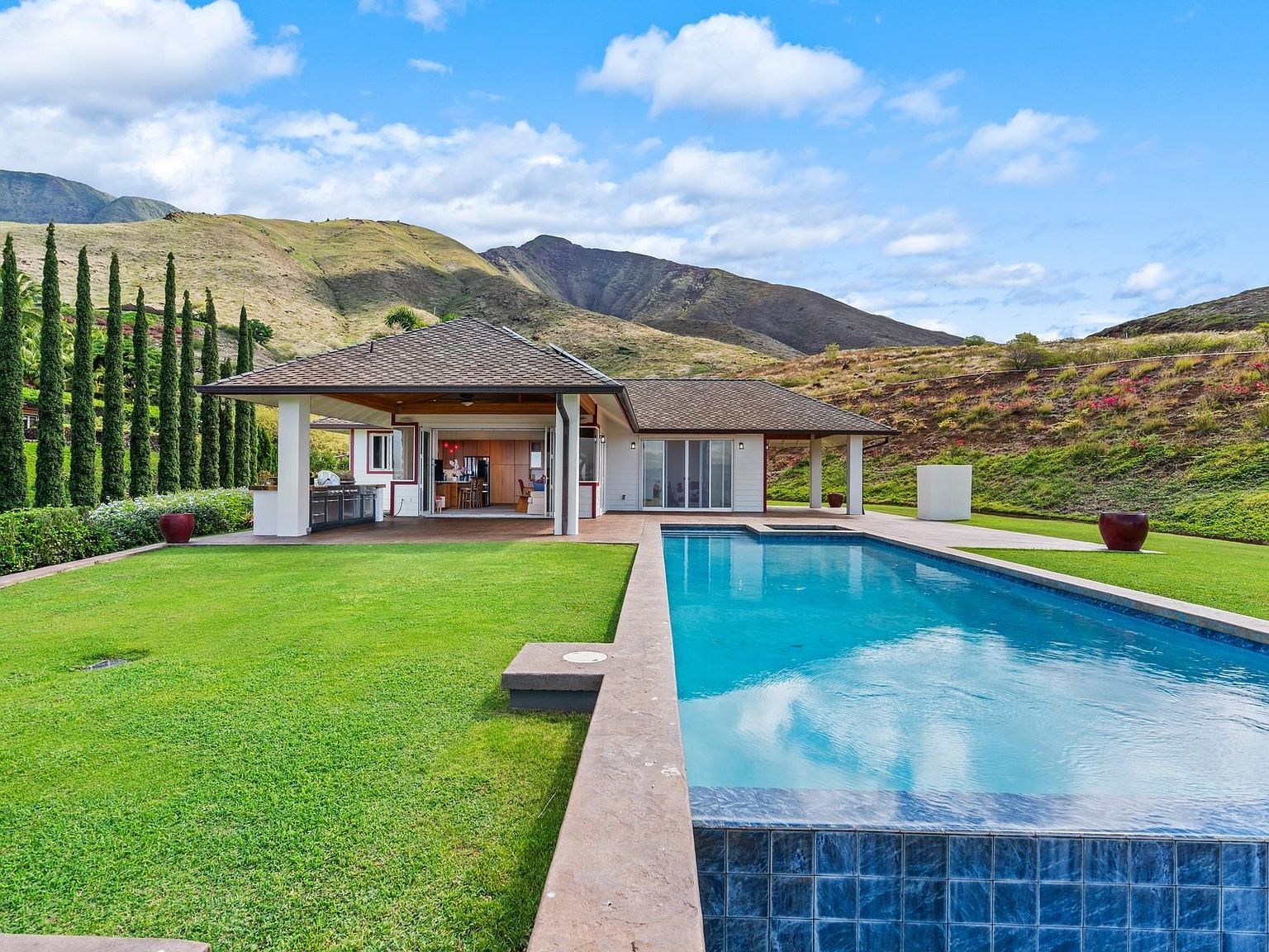 70 Iliahi Way Lahaina, HI 96761  | Single Family