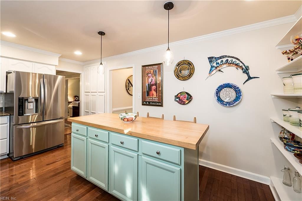 1775 Duke Of Norfolk Quay Virginia Beach, VA 23454 | Single Family