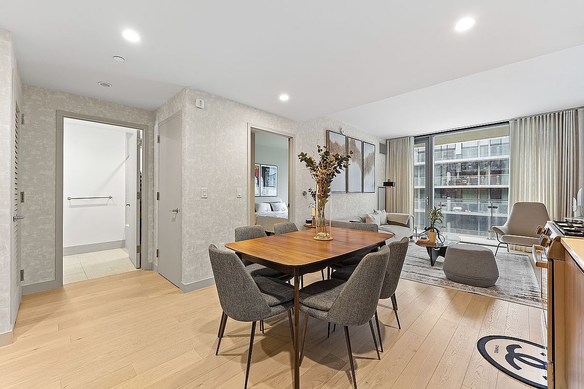 131-01 40th Rd UNIT PH3F Flushing, NY 11354  | Condominium