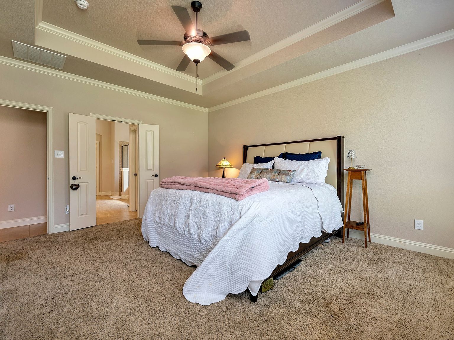 129 McKinley Dr Burleson, TX 76028 | Single Family