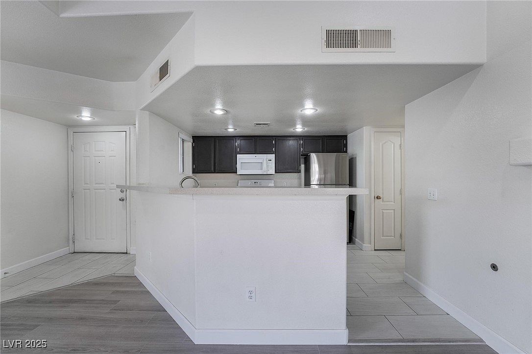 7400 W Flamingo Rd APT 2013 Las Vegas, NV 89147 | Condominium