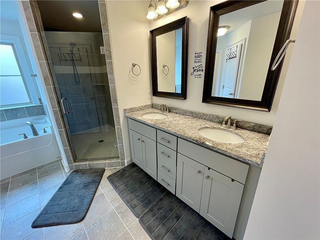 2604 Farmstone Rdg Auburn, AL 36830  | Single Family