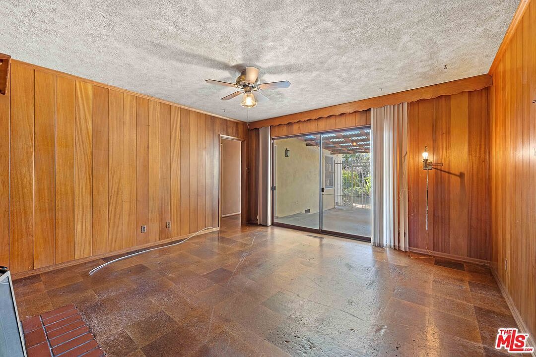 1423 S Spaulding Ave Los Angeles, CA 90019 | Single Family