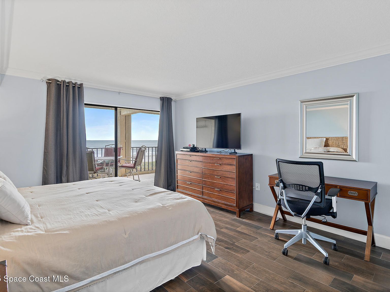 545 Garfield Ave APT 402 Cocoa Beach, FL 32931  | Condominium