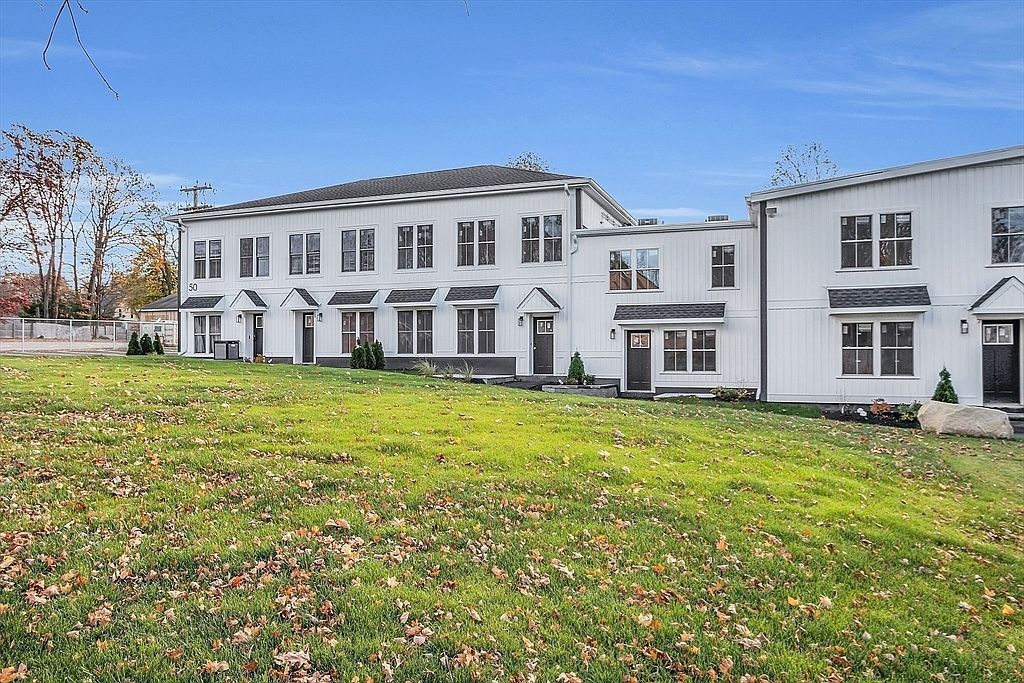 50 Frankfort St #16 Fitchburg, MA 01420  | New build