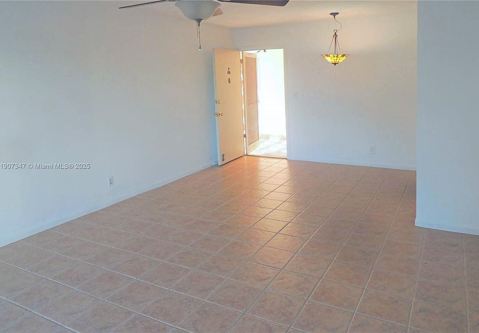 3040 NE 16th Ave APT 216 Oakland Park, FL 33334  | Condominium