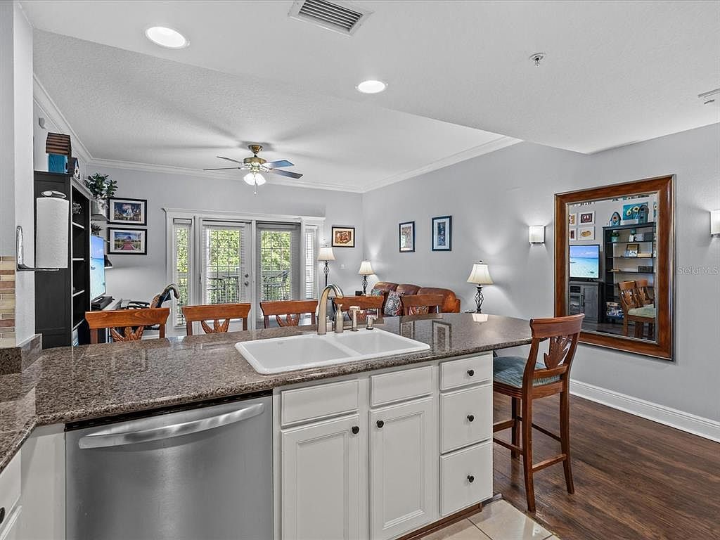 7615 Heritage Crossing Way APT 201 Reunion, FL 34747  | Condominium