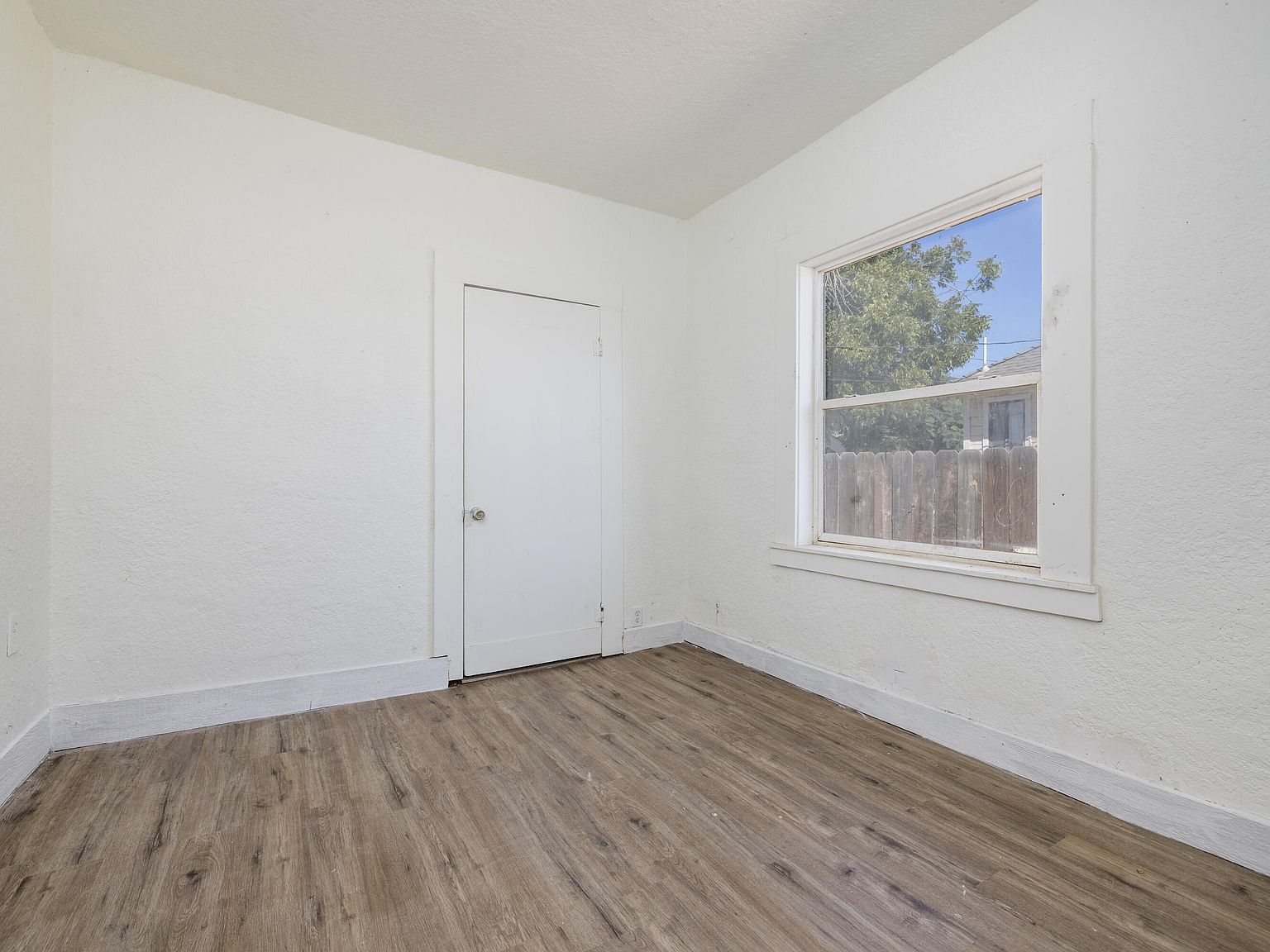 916 Norboe Ave Corcoran, CA 93212  | Single Family