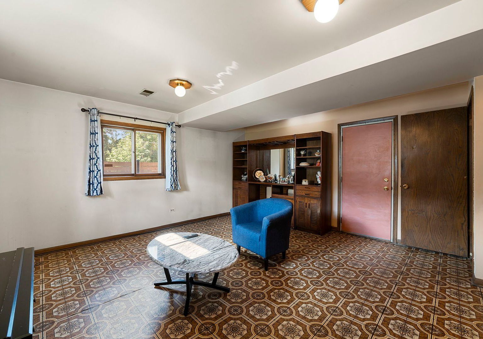 2405 Avondale Ave Park Ridge, IL 60068  | Single Family