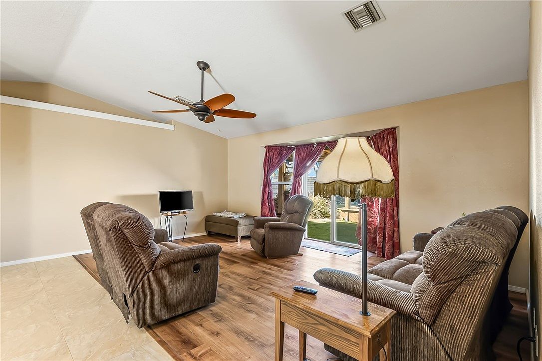 5013 S Emerald River Dr Fort Mohave, AZ 86426 | Single Family