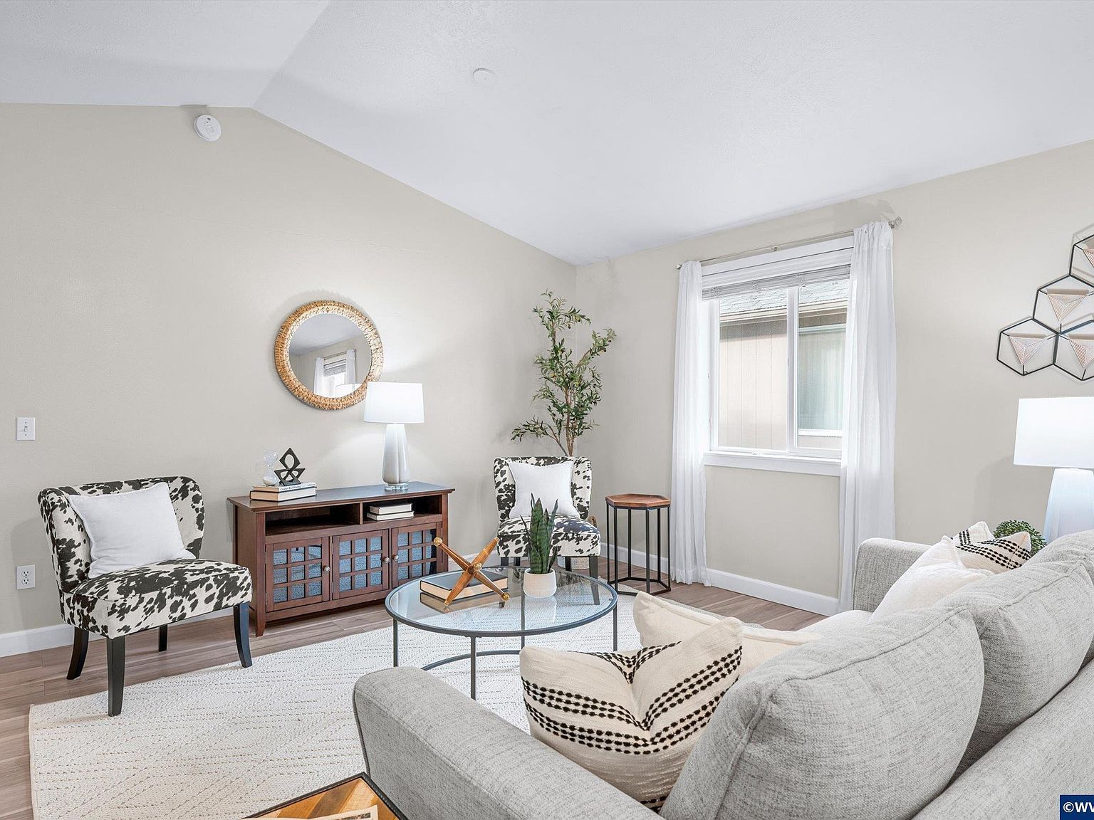 3390 Marion St SE Albany, OR 97322  | Single Family