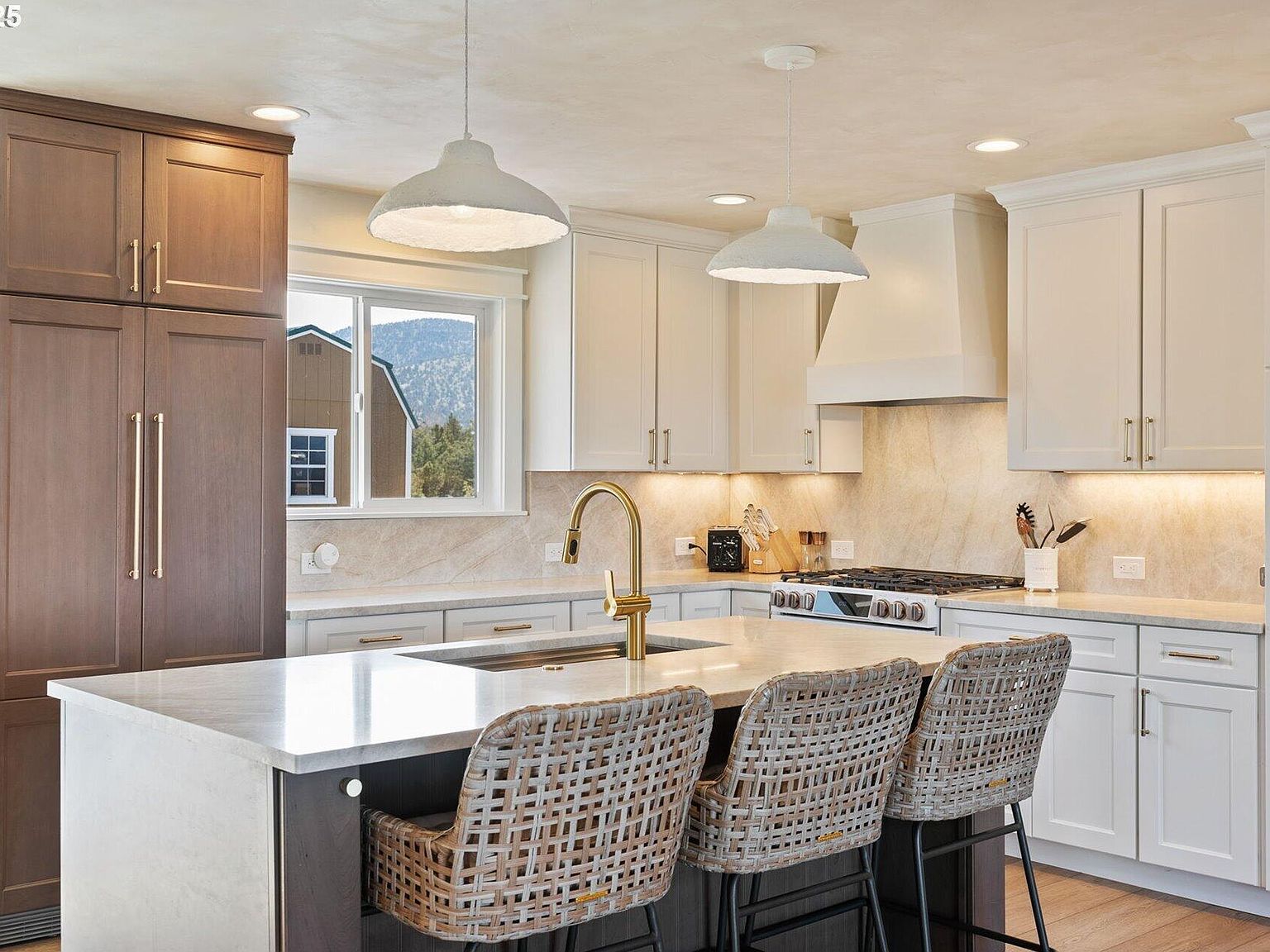 13774 SW Sego Lily Rd Powell Butte, OR 97753  | Single Family