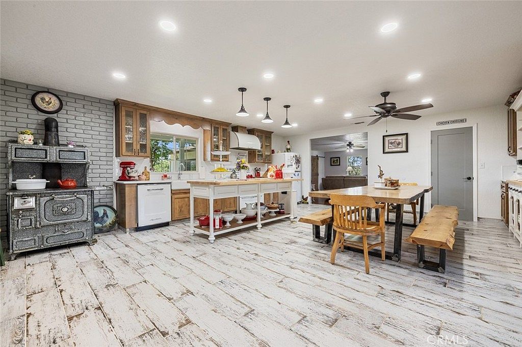 4742 Crow Rd Oakdale, CA 95361  | Single Family