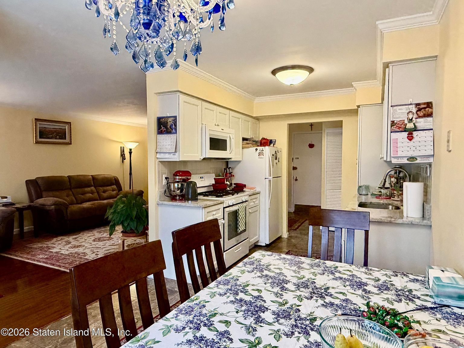 95 Essex Dr APT 3H Staten Island, NY 10314  | Condominium