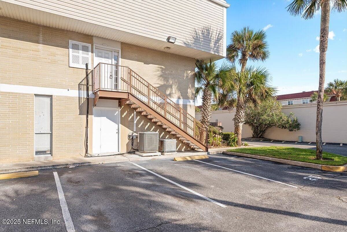 901 Ocean Blvd APT 25 Atlantic Beach, FL 32233 | Condominium