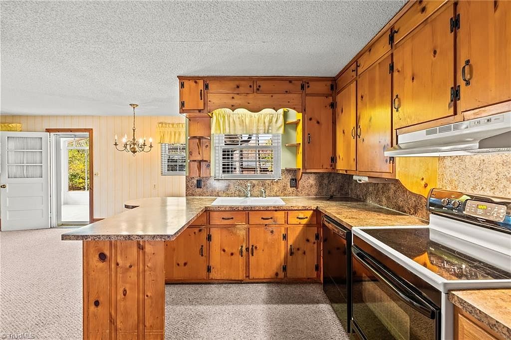 7911 Old Us Highway 52 Lexington, NC 27295  | Single Family