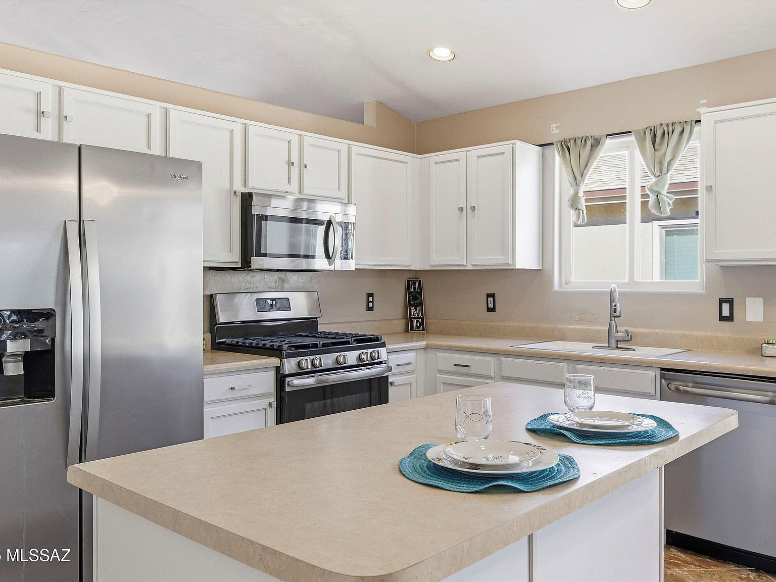 8289 S Bainbridge Rd Tucson, AZ 85747 | Single Family