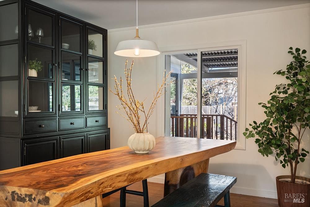 42 Billou St San Rafael, CA 94901  | Single Family