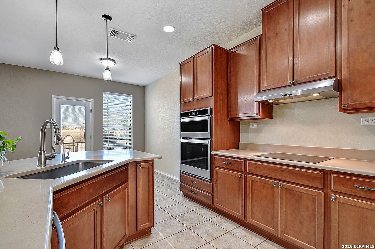 926 Spello Cir San Antonio, TX 78253  | Single Family